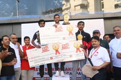 देहरादून में राज्य स्तरीय ‘‘रेड रन’’ मैराथन, युवाओं ने दिया एचआईवी/एड्स जागरूकता का संदेश-Newsnetra 2 IMG 20250929 WA0023