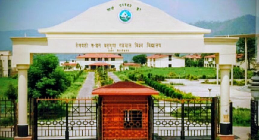 गढ़वाल विवि से संबद्ध महाविद्यालयों में अब भी 40% सीटें खाली, आधा सत्र बीत जाने के बाद भी दाखिले की रफ्तार सुस्त-Newsnetra 3 Screenshot 20250930 010832 Chrome2