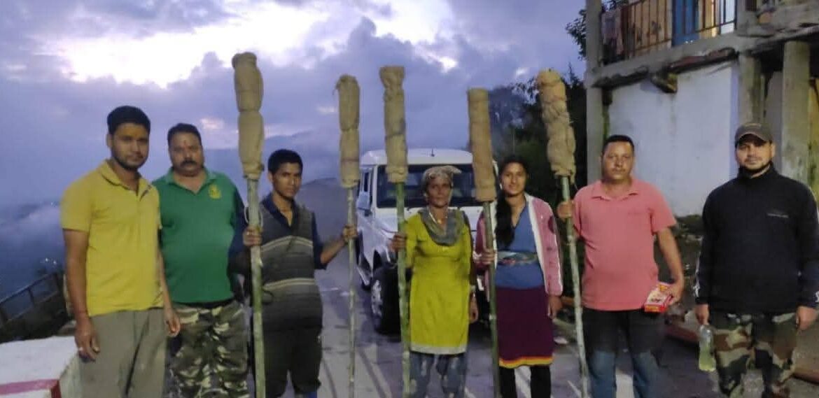 पैठाणी रेंज में भालू का आतंक: प्रशासन-वन विभाग का संयुक्त अभियान जारी-Newsnetra 5 fb img 17572622050281520881828390998535