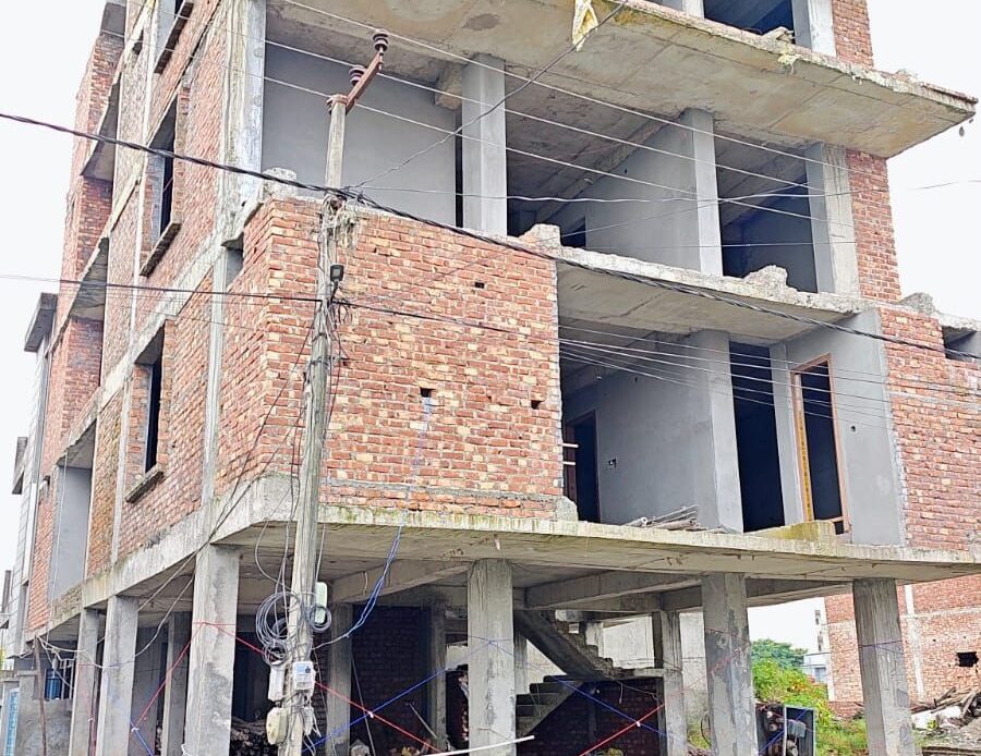 एमडीडीए की सख़्त कार्रवाई, सहस्त्रधारा रोड, एकता विहार और वन विहार में अवैध व्यवसायिक/आवासीय भवनों पर सीलिंग की कार्यवाही-Newnsetra 6 img 20250912 wa00067962839633937411946