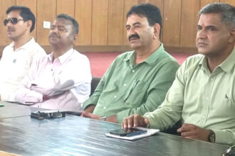 राजकीय शिक्षक संघ उत्तराखंड का आर-पार का ऐलान: सरकारी परीक्षाओं का बहिष्कार और सचिवालय घेराव की तैयारी-Newsnetra 8 ram singh chauhan