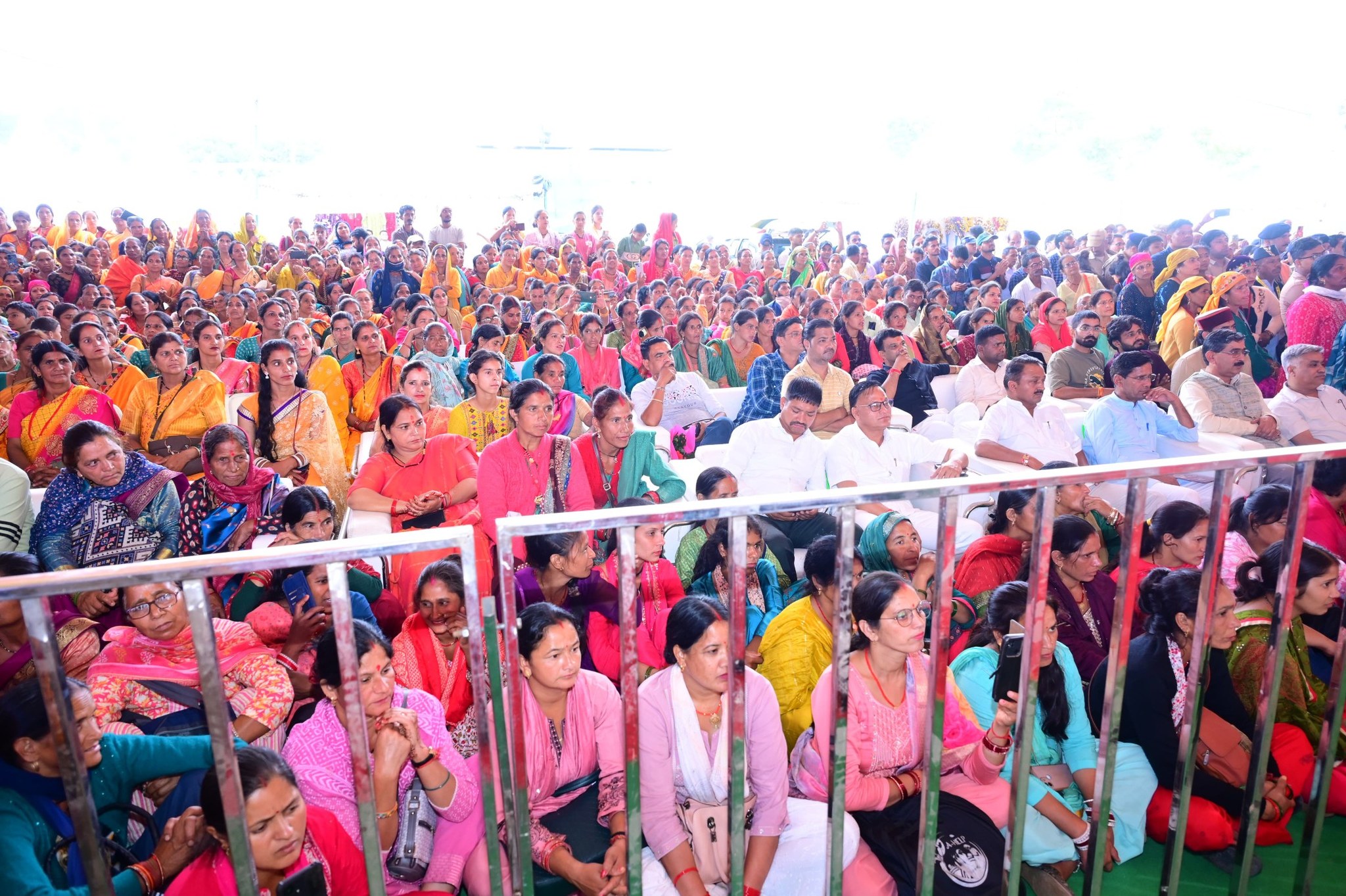 ऋषिकेश में मुख्यमंत्री धामी ने किया सरस आजीविका मेले का शुभारंभ, ₹2.20 करोड़ की योजनाओं का लोकार्पण व शिलान्यास-Newsnetra 23 558651376 1112220911080939 1095126366572960616 n