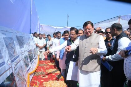 मुख्यमंत्री पुष्कर सिंह धामी ने ₹185.20 करोड़ की शारदा कॉरिडोर परियोजना के प्रथम चरण का किया शुभारंभ-Newsnetra 20 571127740 1127659509537079 3529688279379233325 n