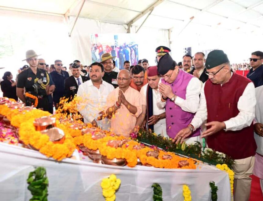 शहीद सम्मान यात्रा 2.0 का समापन: मुख्यमंत्री धामी ने सैनिक कल्याण और शहीद परिजनों के लिए नई सुविधाओं की घोषणा की-Newsnetra 17 IMG 20251005 WA0020 1