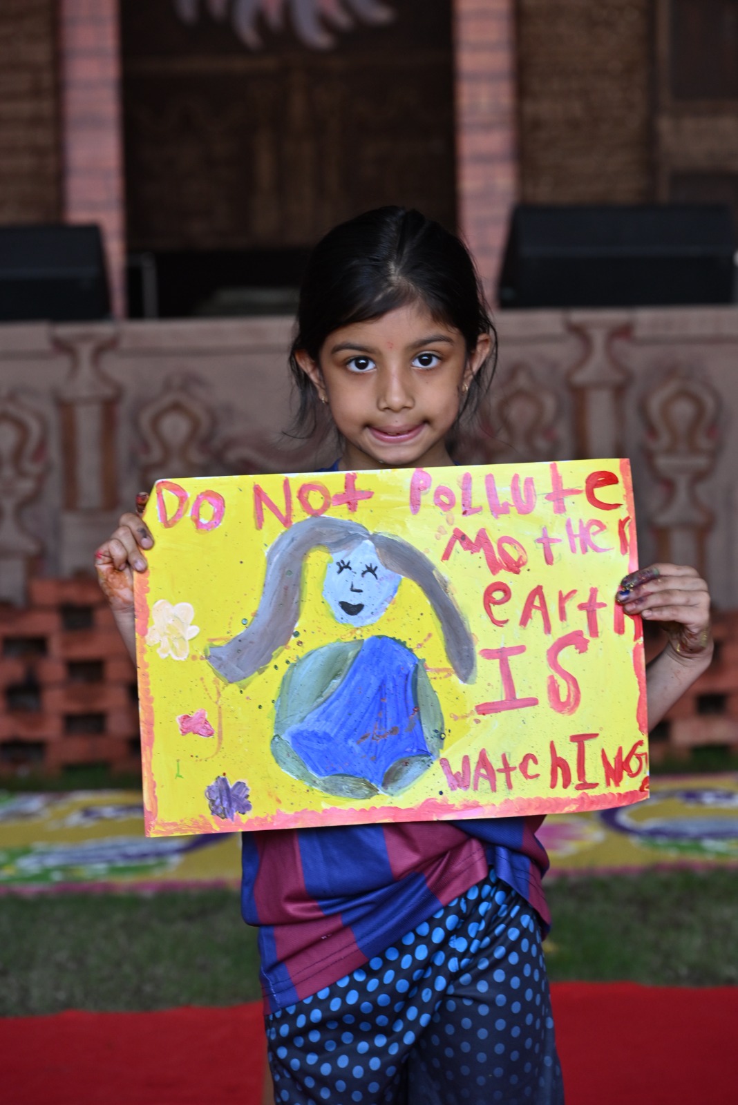 विरासत महोत्सव में आज हुई आर्ट प्रतियोगिता में दून इंटरनेशनल स्कूल ने प्रथम व द्वितीय दोनों पुरस्कार हथियाए-Newsnetra 50 IMG 20251013 WA0007