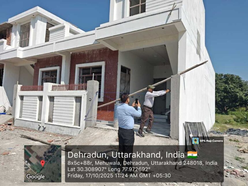 देहरादून में अवैध निर्माणों पर एमडीडीए की सख्त कार्रवाई, कई भवन सील और ध्वस्त-Newsnetra 3 IMG 20251017 WA0050 1