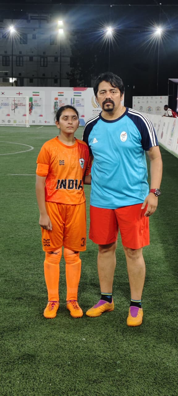 उत्तराखंड की शेफाली रावत बनीं भारतीय महिला ब्लाइंड फुटबॉल टीम की कप्तान-Newsnetra 5 WhatsApp Image 2025 10 07 at 14.12.32 59d46016