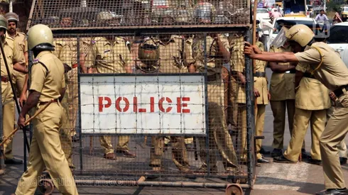 राजस्व पुलिस व्यवस्था खत्म होने के बाद बढ़ेगी पुलिस की ज़िम्मेदारी, नौ नए थाने और 44 चौकियों के लिए 628 पदों की मांग-Newsnetra 3 police