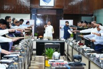 भ्रष्टाचार पर धामी सरकार का बड़ा एक्शन — 339 अधिकारी-कर्मचारी पकड़े गए रंगे हाथों-Newsnetra 19 saema thhama 77308d965da0bab773b3f8fc12531745