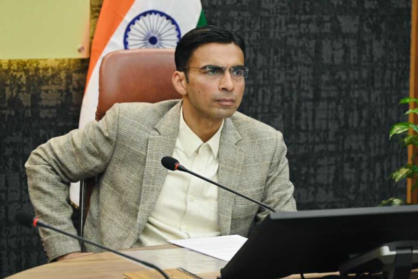 डीएम सविन बंसल के निर्देश पर देहरादून में व्यापक बाल श्रम उन्मूलन अभियान, 7 बालश्रमिक रेस्क्यू-Newsnetra 5 IMG 20251126 WA0026