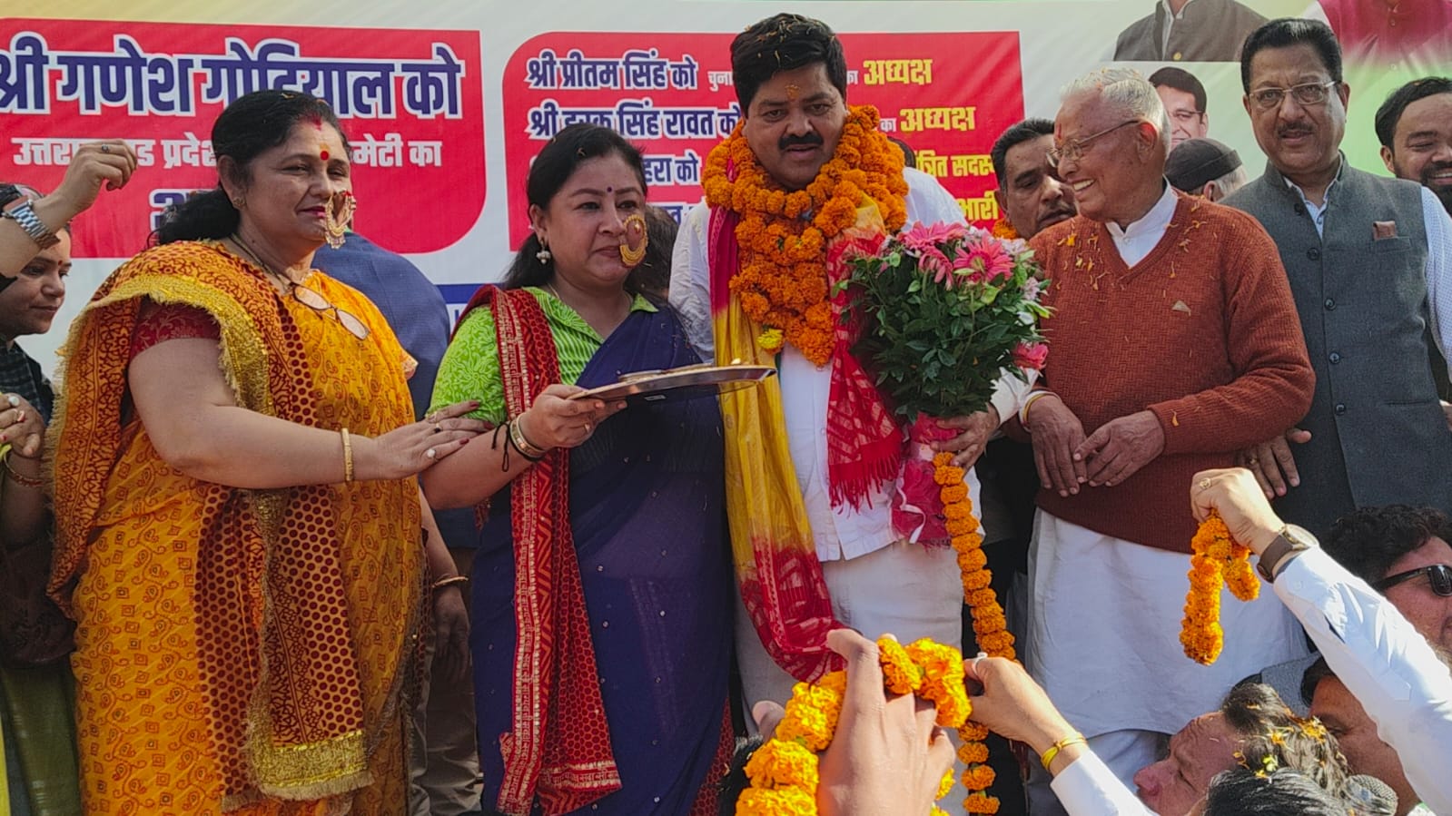 उत्तराखंड कांग्रेस में संगठनात्मक फेरबदल—2027 के रण में उतरी अनुभवी टीम, गोदियाल ने कार्यकर्ताओं से एकजुटता का किया आह्वान-Newsnetra 6 WhatsApp Image 2025 11 16 at 20.14.59 c74eb70b