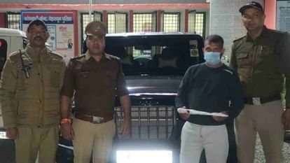 dehradun police ee5616a164a4b3ed143e5a3d24eed073