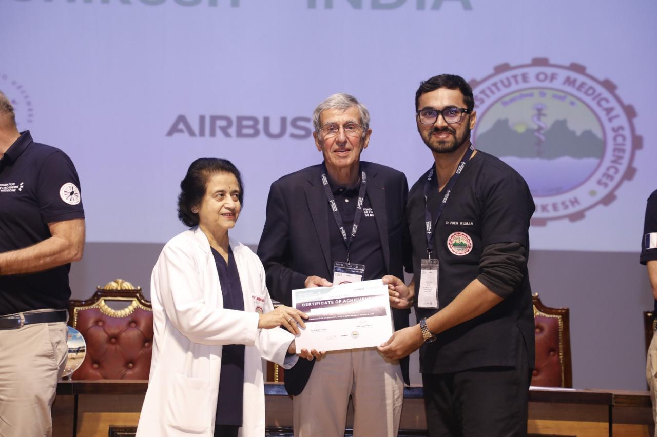 WhatsApp Image 2025 12 05 at 23.02.09 64054852