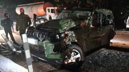 हरिद्वार-देहरादून हाईवे पर हादसा, सेना का वाहन सीमेंट मिक्सर से टकराया, 4 जवान घायल-Newsnetra 3 dehradun accident f7fbab57f94732c2c46ee7f519f50696