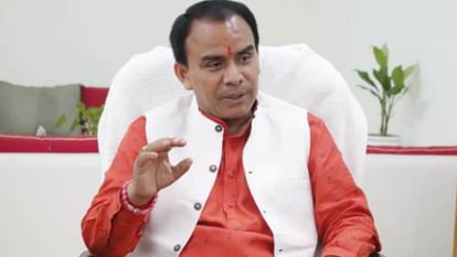 dhan singh rawat deb9608e4491cb209a02c65f66bfdc63 6 1