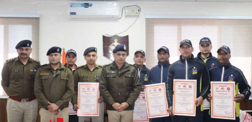 ICJS 2.0 रैंकिंग में उत्तराखण्ड पुलिस देश में प्रथम, महाकुंभ–2025 में SDRF की सराहनीय भूमिका-Newsnetra 13 IMG 20260107 WA0101 1