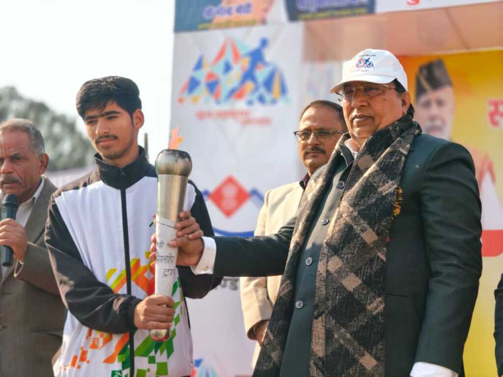 राज्यसभा सांसद डॉ. नरेश बंसल ने देहरादून में सांसद चैंपियनशिप ट्रॉफी का किया शुभारंभ-Newsnetra 12 IMG 20260114 WA0104 1