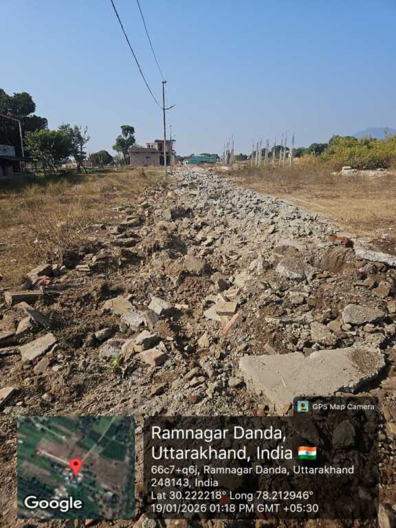 एमडीडीए का अवैध प्लॉटिंग पर करारा प्रहार, रानीपोखरी–थानों में 22–27 बीघा ध्वस्त-Newsnetra 6 IMG 20260119 WA0100