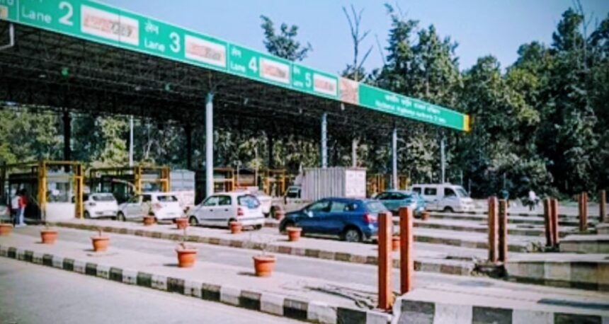 उत्तराखंड में टोल प्लाजा पर वाहनों की ई-निगरानी शुरू, पहले ही दिन सैकड़ों ई-चालान कटे-Newsnetra 3 Screenshot 20260120 011639 Chrome2