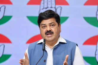 f4b8064c 3571 4efb bdeb 6ae05410d486