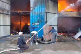 gathama ma lga aaga 469f90bef8a01a44aa0c3c1502188175