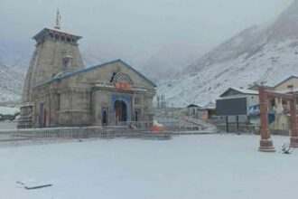 snowfall in kedarnath dham b17b2d1f594e4d4830805e573044c203