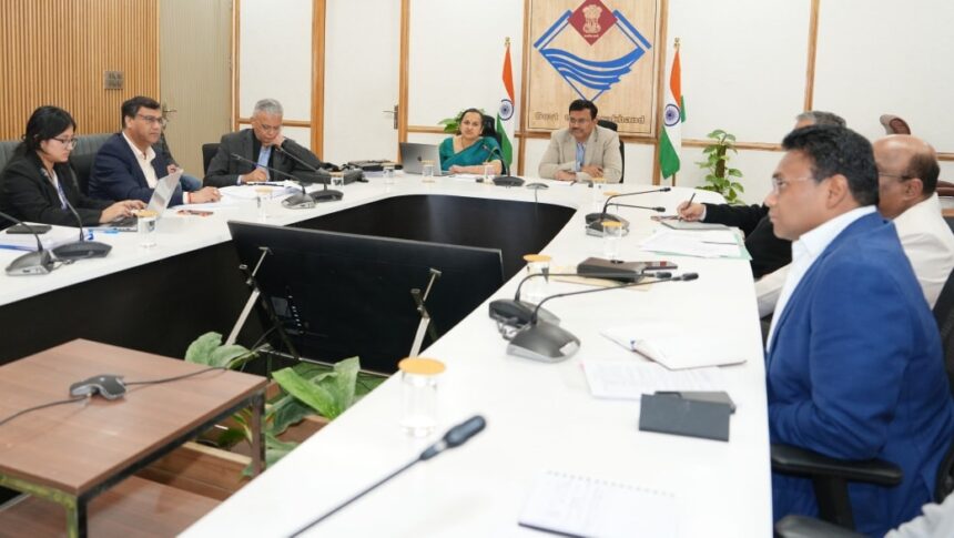 ईज ऑफ डूइंग बिजनेस फेज-2 की समीक्षा, उत्तराखंड डी-रेगुलेशन में देश में पांचवें स्थान पर-Newsnetra 5 636772481 1215876840715345 187731996871694844 n