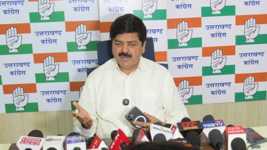 देहरादून में सिलसिलेवार हत्याओं पर बिफरे गणेश गोदियाल, बोले– धामी सरकार से कानून व्यवस्था संभल नहीं रही-Newsnetra 3 dd 1 1024x576 1