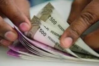 debt money currency 02c74ee7647cede93cb49e2f5f5ca687 2