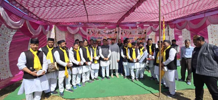 धूर गांव में होली खेलकर सांसद अनिल बलूनी ने ‘घोस्ट विलेज’ आबाद करने का लिया संकल्प-Newsnetra 9 IMG 20260228 WA0308