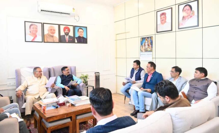 सैनिक विश्राम गृहों के उच्चीकरण और शहीद द्वार निर्माण में तेजी लाने के निर्देश-Newsnetra 3 IMG 20260305 WA0077