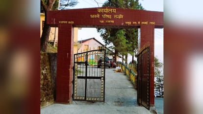 मसूरी के लालटिब्बा–चार दुकान जाने के लिए अब रजिस्ट्रेशन अनिवार्य, लंढौर छावनी में 1 अप्रैल से सीमित होगा वाहन प्रवेश-Newsnetra 3 ldhara chhavana kashhatara 1651e27bcbde7757ecc4aebe11c41729