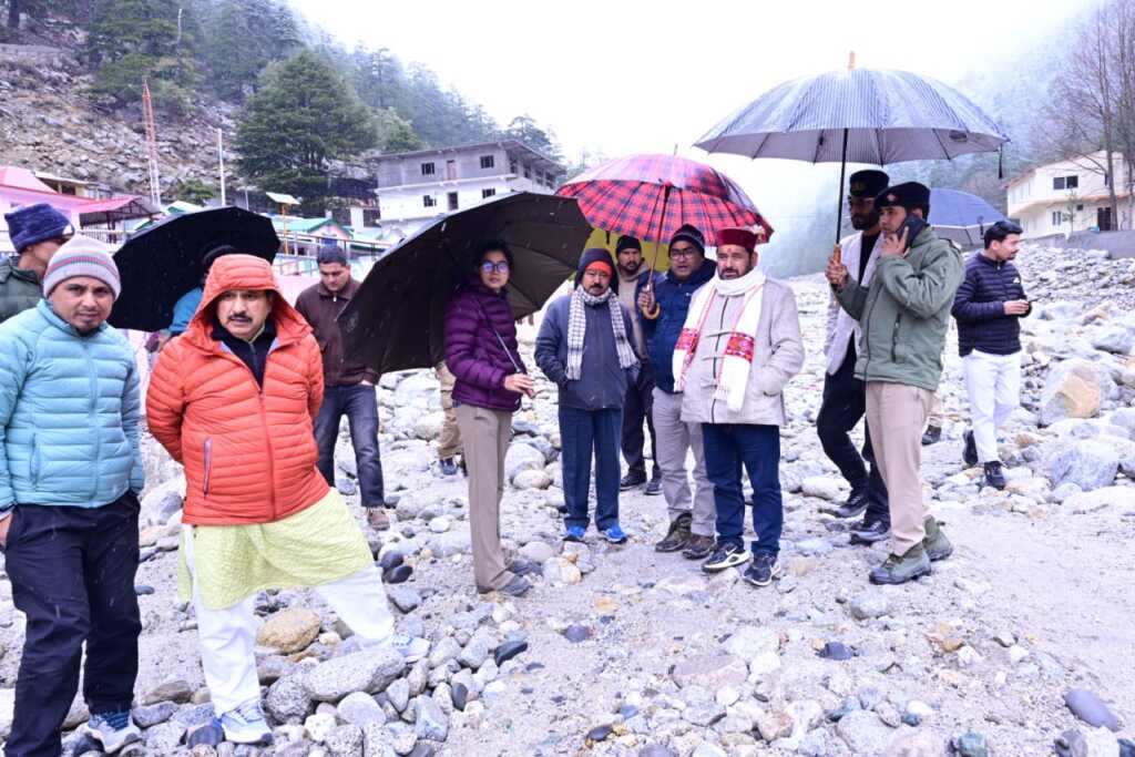 गंगोत्री यात्रा तैयारियों का निरीक्षण: विधायक सुरेश चौहान व एडीएम मुक्ता मिश्र सख्त, अधूरे कार्य जल्द पूरे करने के निर्देश-Newsnetra 9 IMG 20260409 WA0074