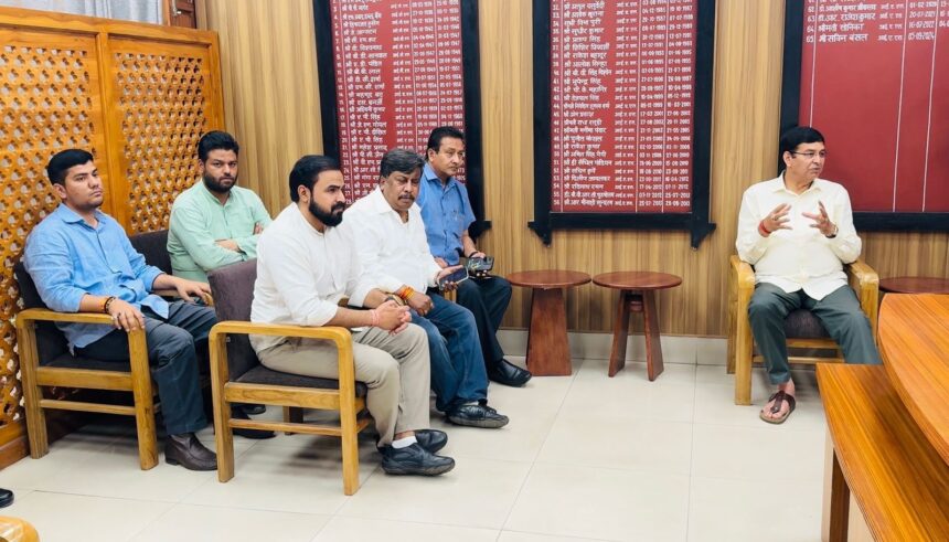 कांग्रेस का बड़ा हस्तक्षेप: निजी स्कूलों की मनमानी पर लगे रोक, अभिभावकों को राहत दिलाने की मांग-Newsnetra 3 b2eaa81c 2d7f 49fd 88e3 6d4ba5ac352c