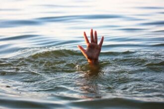 drown cde9e59707ddeea0bcd43482709b3a28 1