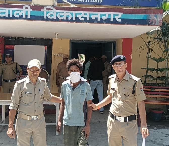 देहरादून में फार्म हाउस से बिजली तार चोरी करने वाला आरोपी गिरफ्तार, चोरी का सामान बरामद-Newsnetra 3 IMG 20260526 WA0350