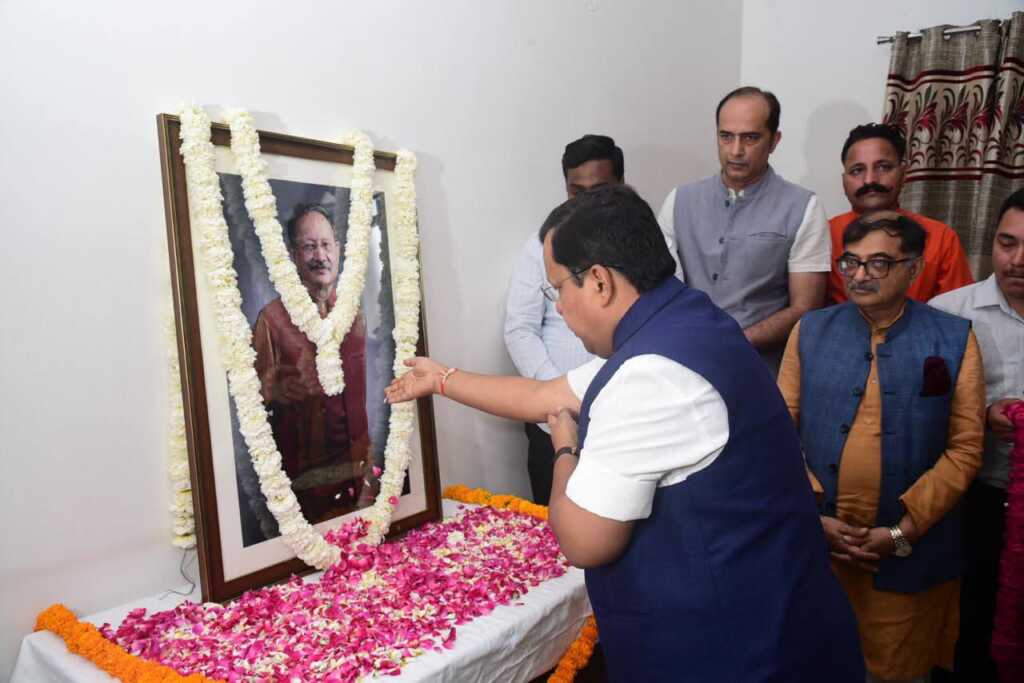 देहरादून पहुंचे भाजपा राष्ट्रीय अध्यक्ष नितिन नवीन, पूर्व सीएम खंडूरी को दी श्रद्धांजलि-Newsnetra 9 IMG 20260529 WA0037