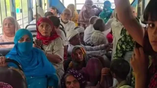 उत्तराखंड के पहाड़ी रूट पर यात्रियों की जान से खिलवाड़, 42 सीटर बस में भरे गए 60 से अधिक लोग-Newsnetra 3 More than 60 passengers were sitting in a 42 seater bus at Rishikesh 1779813330313 m