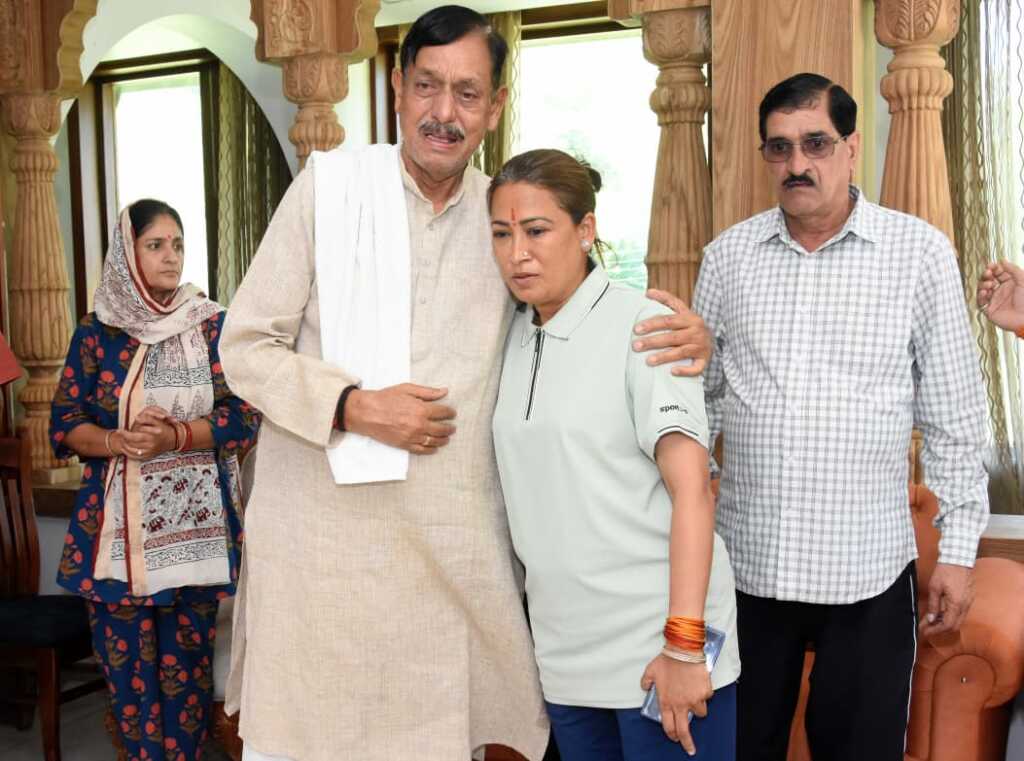 द्रोणाचार्य पुरस्कार विजेता जसपाल राणा के निधन पर खेल मंत्री ने दी श्रद्धांजलि, कहा— खेल जगत की अपूरणीय क्षति-Newsnetra 12 IMG 20260615 WA0015 1