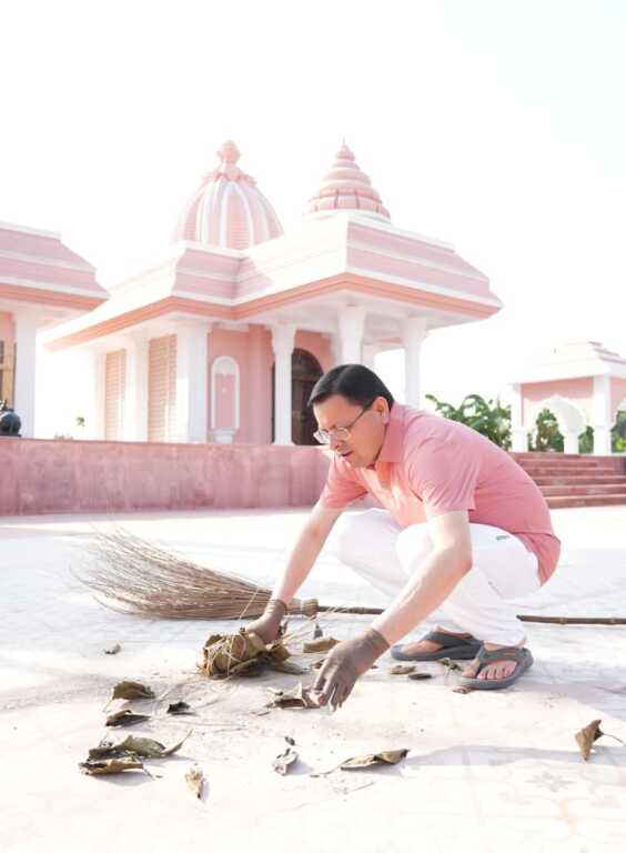 “एक पेड़ मां के नाम” अभियान के तहत मुख्यमंत्री धामी ने किया पौधरोपण, दिया स्वच्छता का संदेश-Newsnetra 9 IMG 20260615 WA0055