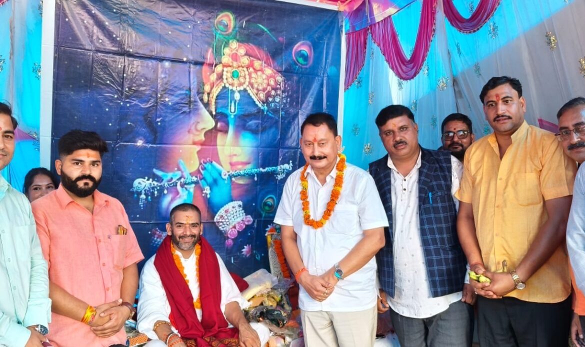 गुरु पूर्णिमा पर पूर्व विधायक विजयपाल सजवाण ने विभिन्न धर्मगुरुओं का लिया आशीर्वाद, सनातन परंपरा के संरक्षण का दिया संदेश- Newsnetra 4 3600dcb9 76ec 4129 987f 9387dc7cd26e