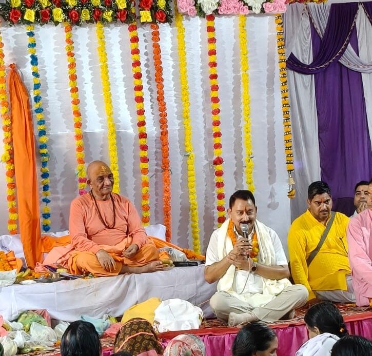 गुरु पूर्णिमा पर पूर्व विधायक विजयपाल सजवाण ने विभिन्न धर्मगुरुओं का लिया आशीर्वाद, सनातन परंपरा के संरक्षण का दिया संदेश- Newsnetra 5 38ceb57e 0c55 4c46 b617 3213dbb6f61f