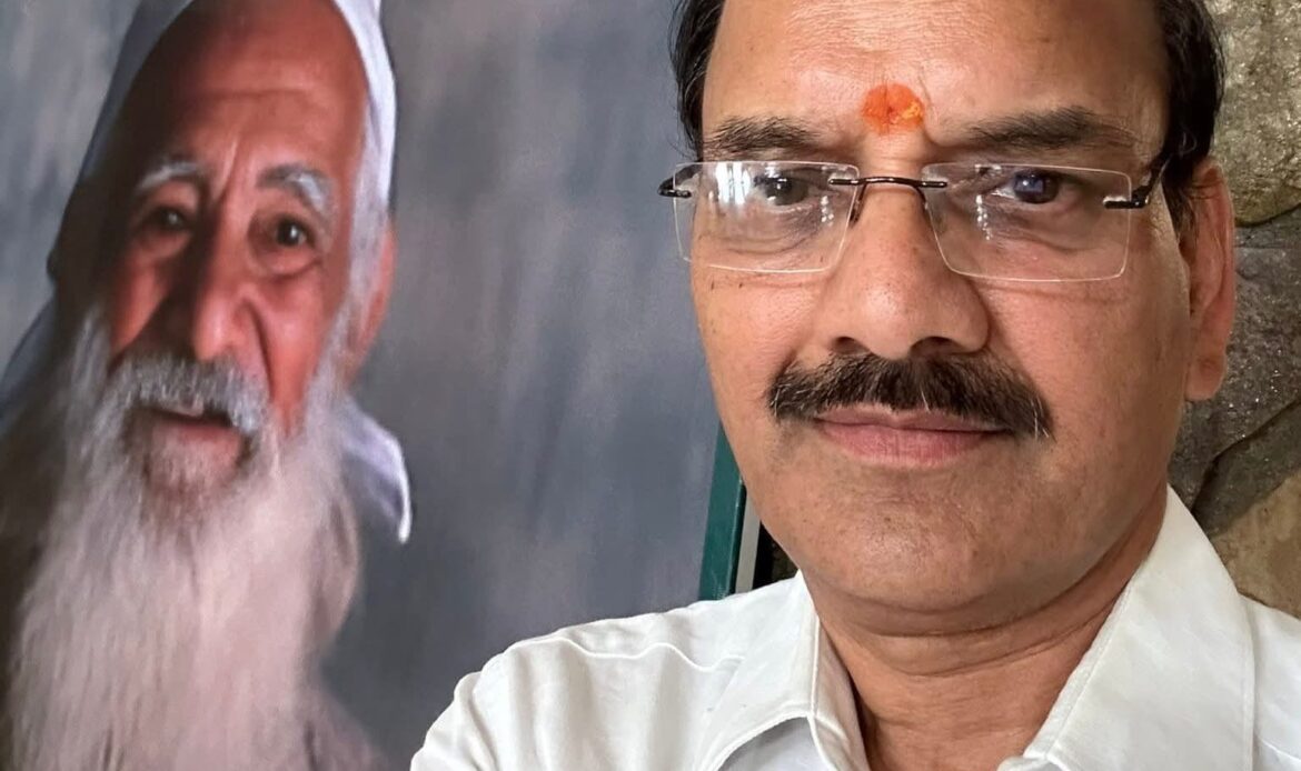 हरेला पर्व पर लगाएँ औषधीय पौधे, पर्यावरण संरक्षण के साथ स्वस्थ उत्तराखंड का भी लें संकल्प : डॉ. जे. एन. नौटियाल-Newsnetra 4 7fd545fc b851 480b bacf ae75f1ea9f2e