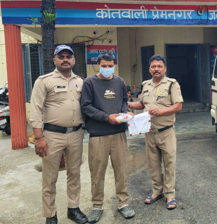 देहरादून में बैंक ऑफ महाराष्ट्र एटीएम तोड़ने का प्रयास नाकाम, आरोपी गिरफ्तार-Newsnetra 3 IMG 20260711 WA0027