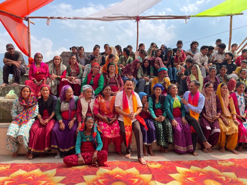 पारम्परिक फूलोई मेले हमारी सांस्कृतिक विरासत, आस्था और सामाजिक एकता के प्रतीक हैं : विजयपाल सजवाण-Newsnetra 33 WhatsApp Image 2026 07 17 at 7.57.08 AM 2