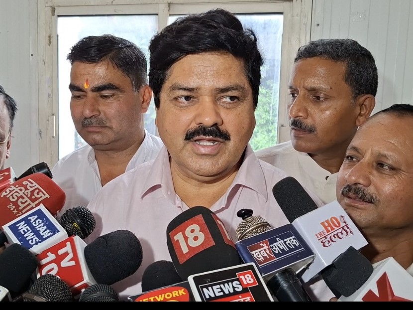 बीकेटीसी अध्यक्ष का बहस की चुनौती देकर भागना बताता है कि भाजपा के पास जवाब नहीं — गणेश गोदियाल-Newsnetra 3 f612d8fe 9e72 4412 ab53 d36f495aff77 1783758590639