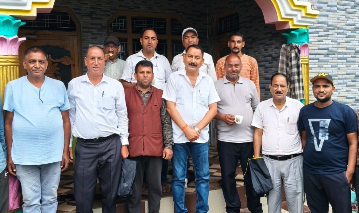 वरुणाघाटी के प्रत्येक गांव के विकास और जनहित के लिए मेरा संघर्ष निरंतर जारी रहेगा : विजयपाल सजवाण-Newsnetra 6 f6948fd6 f112 4d55 8314 f6cca96cd111
