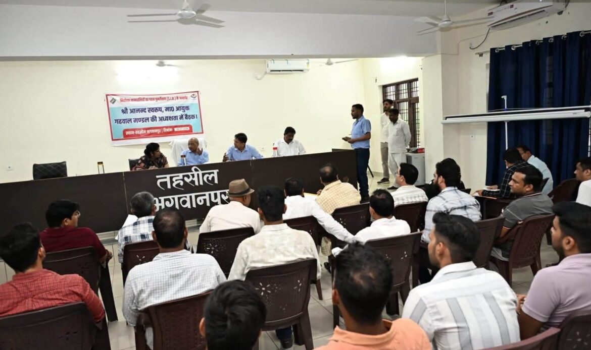 हरिद्वार में मतदाता सूची पुनरीक्षण तेज, 15 सितंबर को प्रकाशित होगी अंतिम वोटर लिस्ट-Newsnetra 7 img 8093