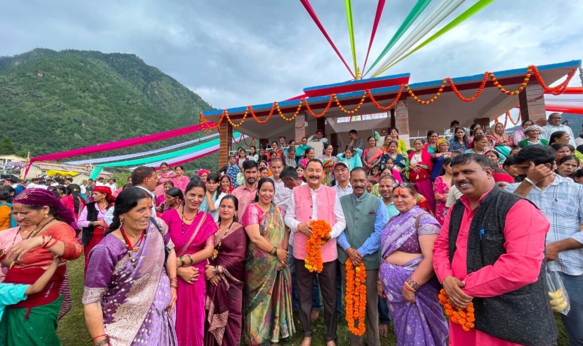 पौराणिक परंपरा का दिव्य समागम, मुस्टिकसौड़ में उमड़ा आस्था का सैलाब!-Newsnetra 4 2acc2546 4c5a 4168 958d 9b98eeb6bc51