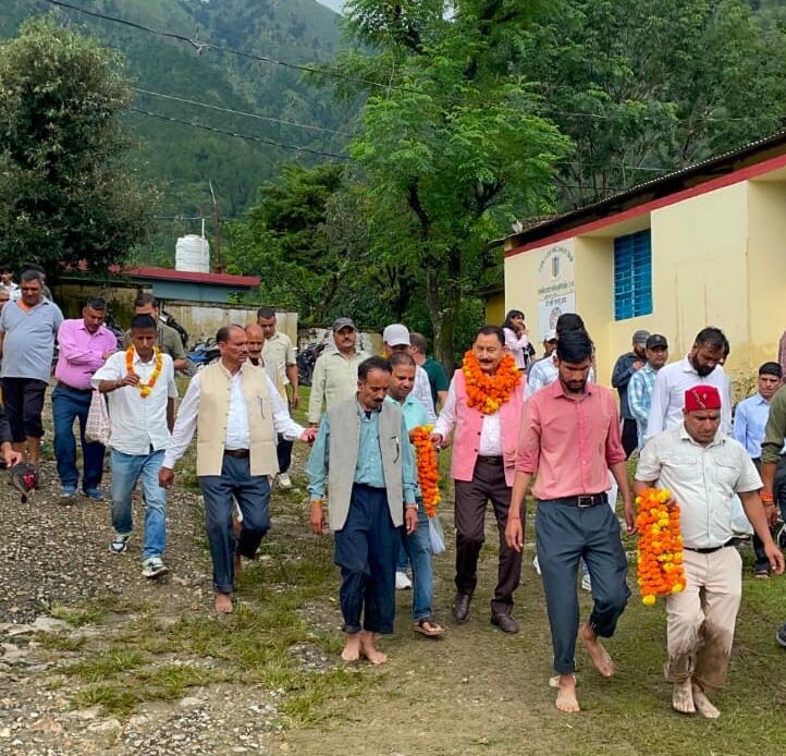 पौराणिक परंपरा का दिव्य समागम, मुस्टिकसौड़ में उमड़ा आस्था का सैलाब!-Newsnetra 13 3a19096c 20d2 441c b7aa fe55de8e191c